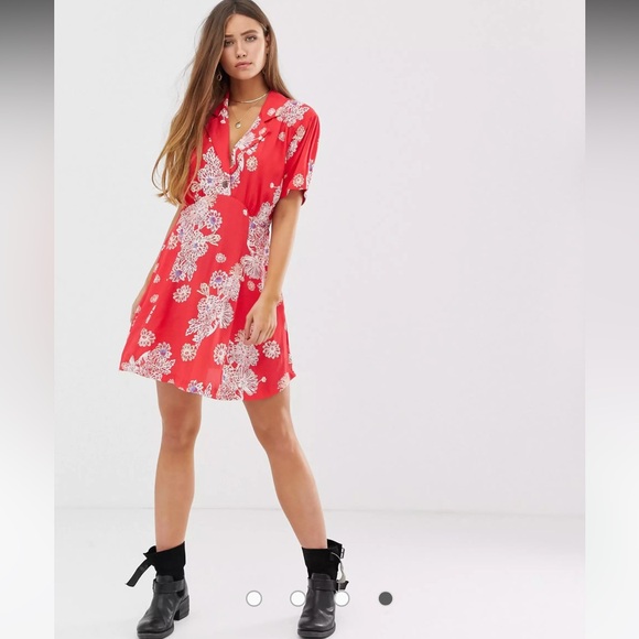 Free People Dresses & Skirts - Free People Hawaii Mini Dress Red size large